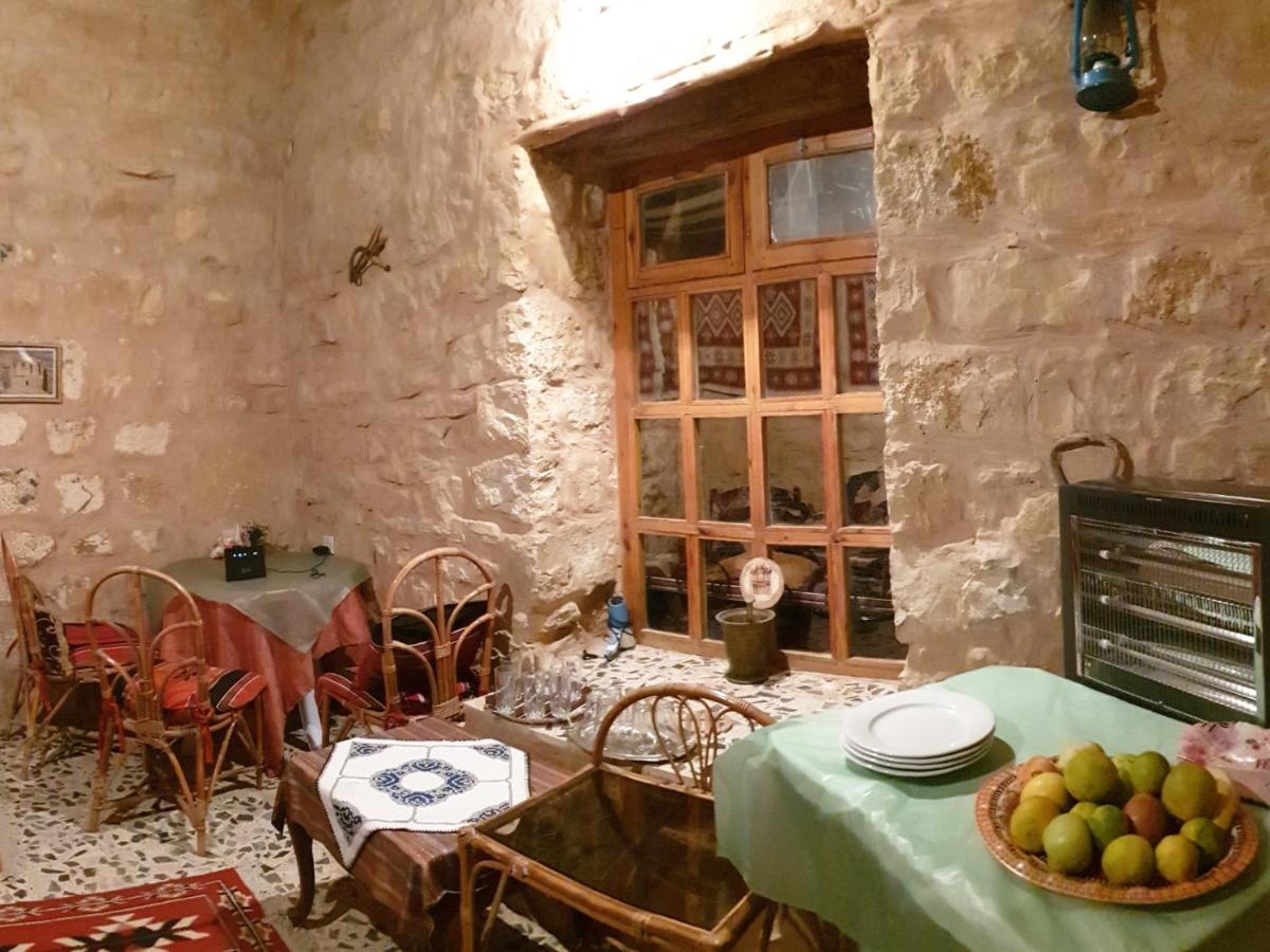 The Orient Home Wadi Musa Buitenkant foto