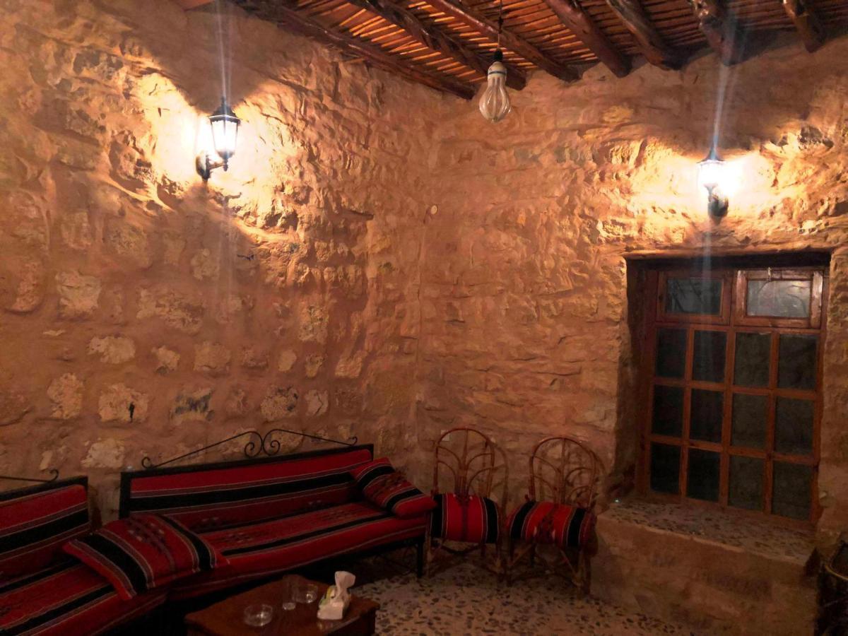 The Orient Home Wadi Musa Buitenkant foto